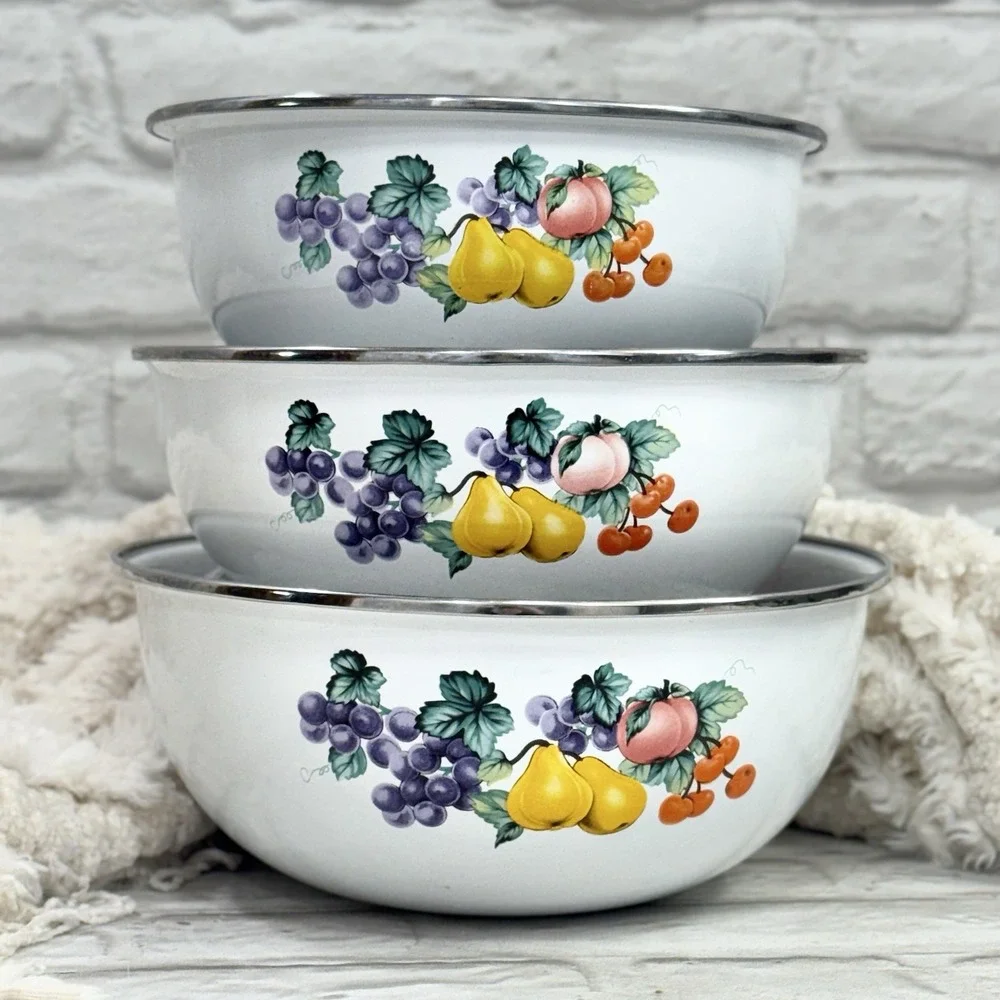 Vtg GMI Garden Harvest Fruit Enamelware Nesting Bowls Set Of 3 Country Farmhouse